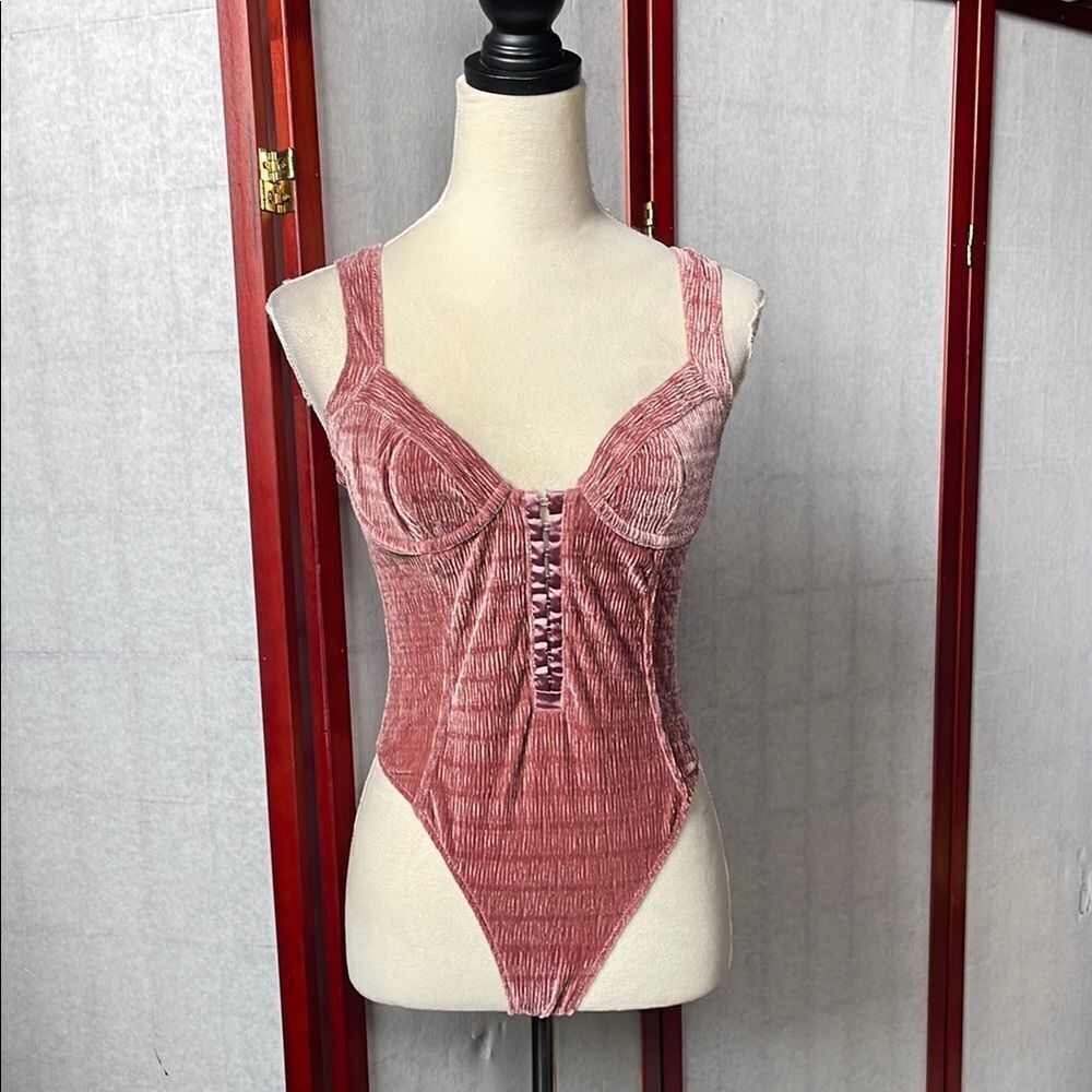 Urban Outfitters Out From Under Pink Crushed Velvet Bustier Bodysuit (Size:Small - Picture 4 of 16